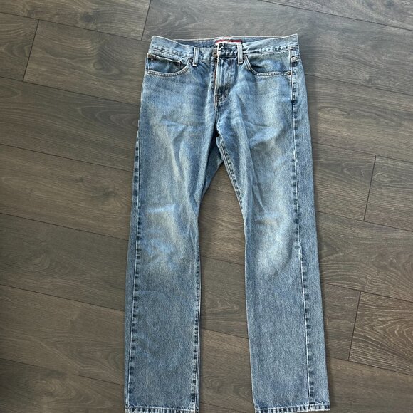 Tommy Hilfiger Light Wash - Straight Jean, 31 / 31 Men's - Picture 3 of 6